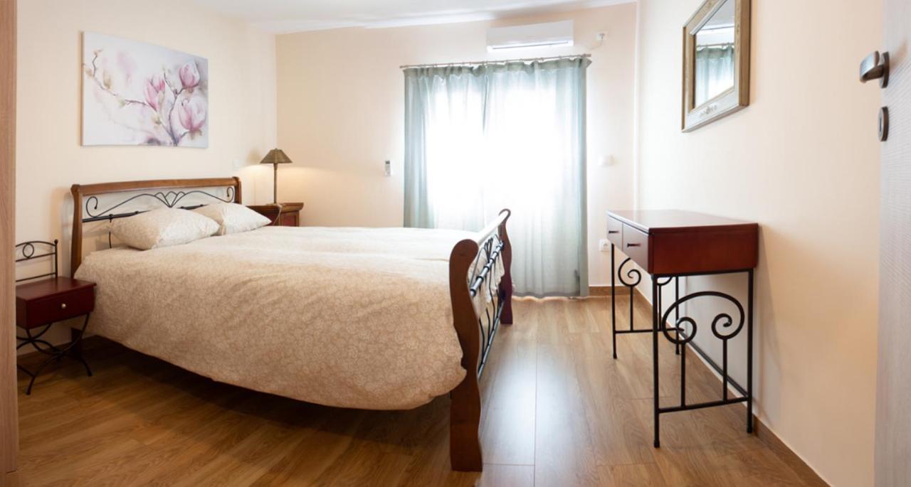 Αcacia House - Fully Equipped Apartment In Glyfada Athens Exterior photo